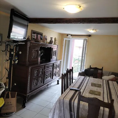 Feriehus Charmante Maison De Village En Montagne Avec Jardin